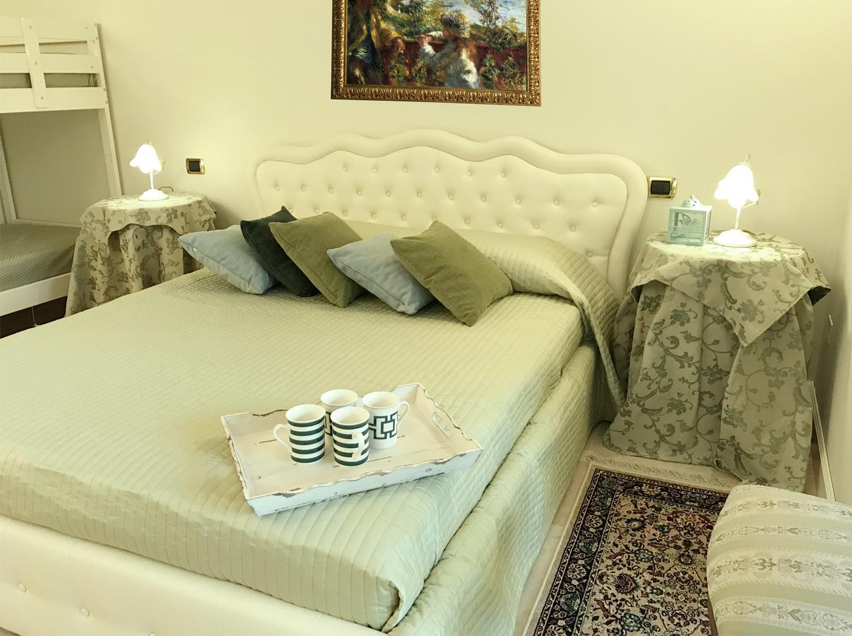 La Cascata Negli Ulivi Bed & Breakfast ตอสโกลาโน มาแดร์โน ภายนอก รูปภาพ